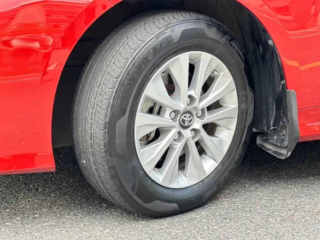 Toyota Corolla — миниатюра 14