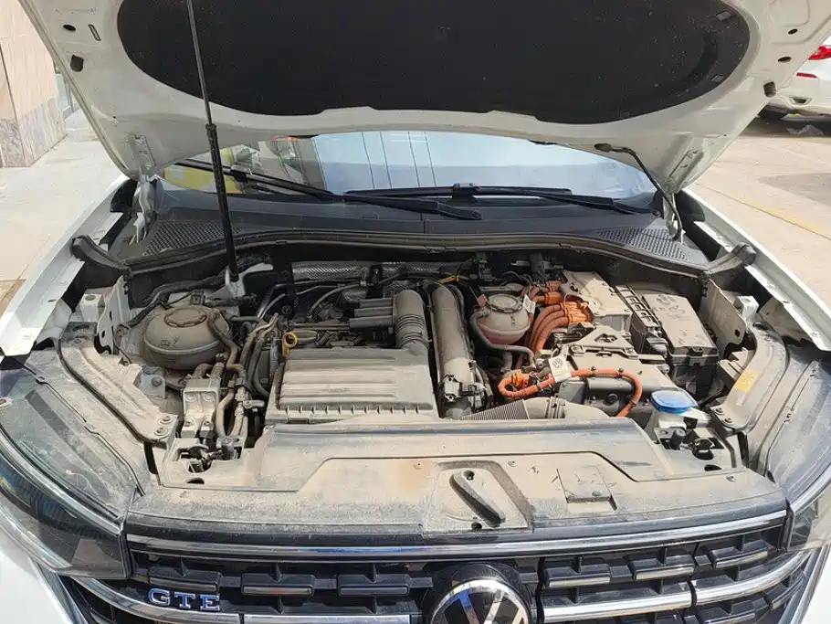 Volkswagen 探岳 GTE — миниатюра 10