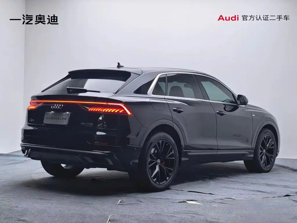 Audi Q8 — миниатюра 2