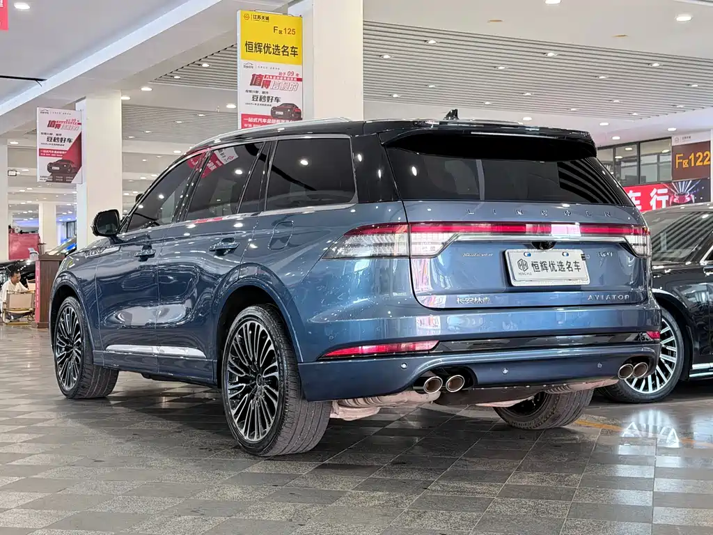 Lincoln Aviator — миниатюра 4
