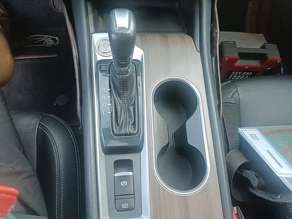 Nissan Teana — миниатюра 14