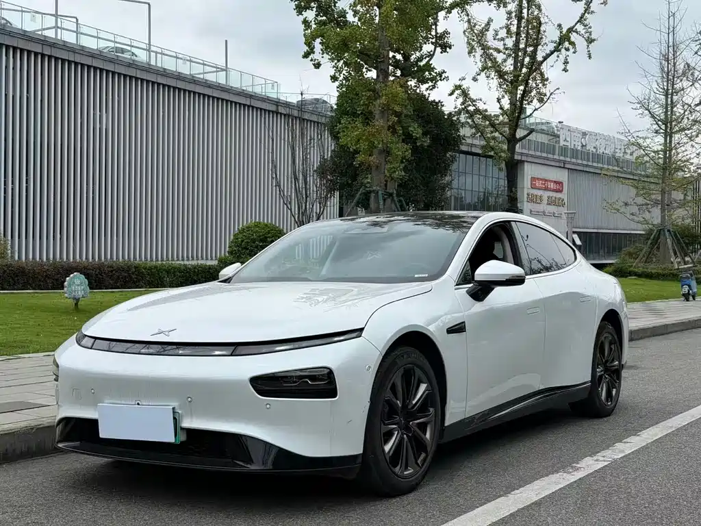 XPeng P7