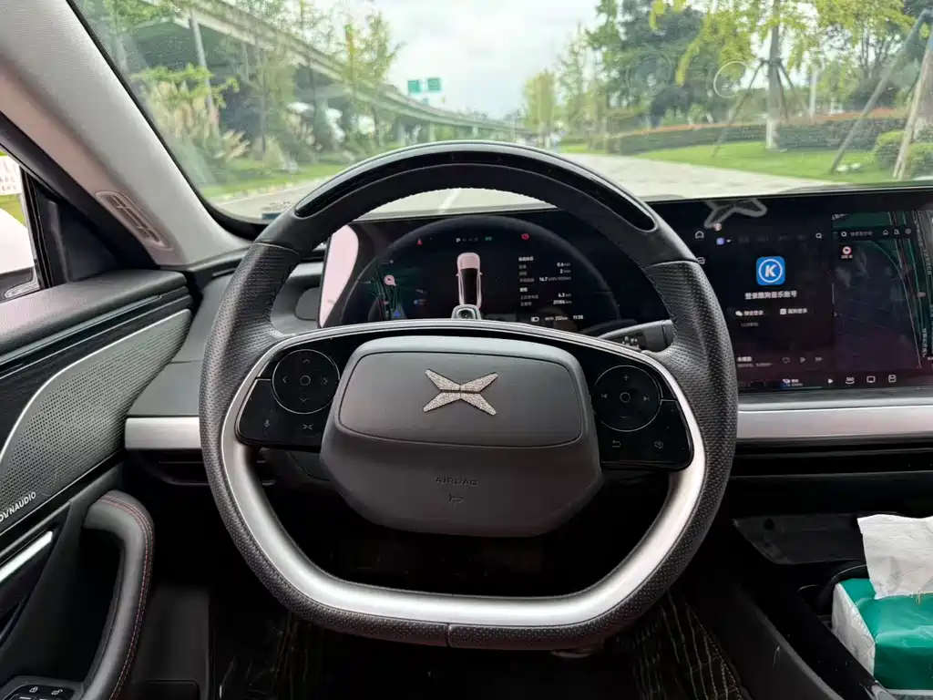 XPeng P7 — миниатюра 7