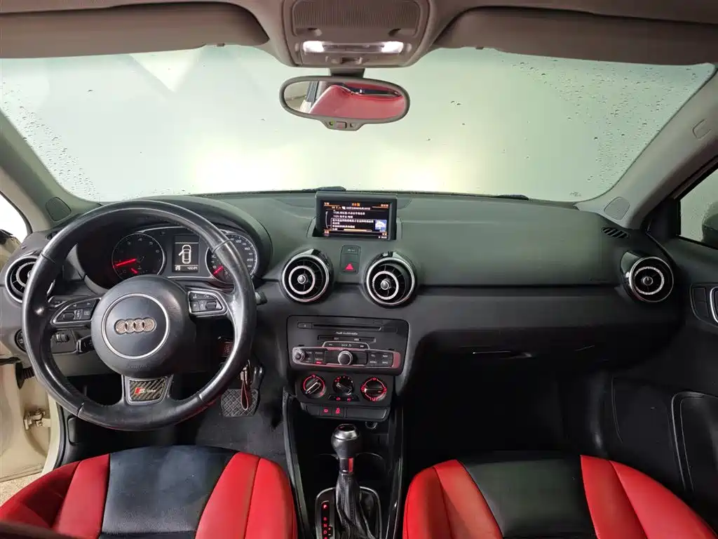Audi A1 2012 1.4 TFSI Ego