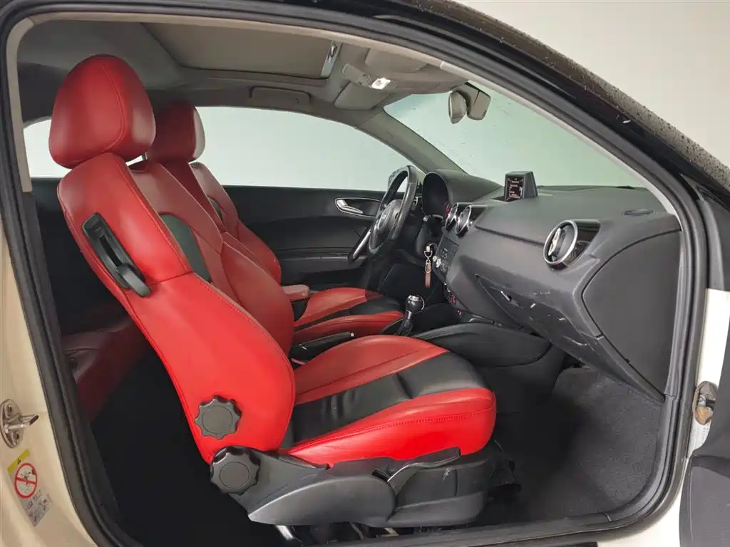 Audi A1 2012 1.4 TFSI Ego