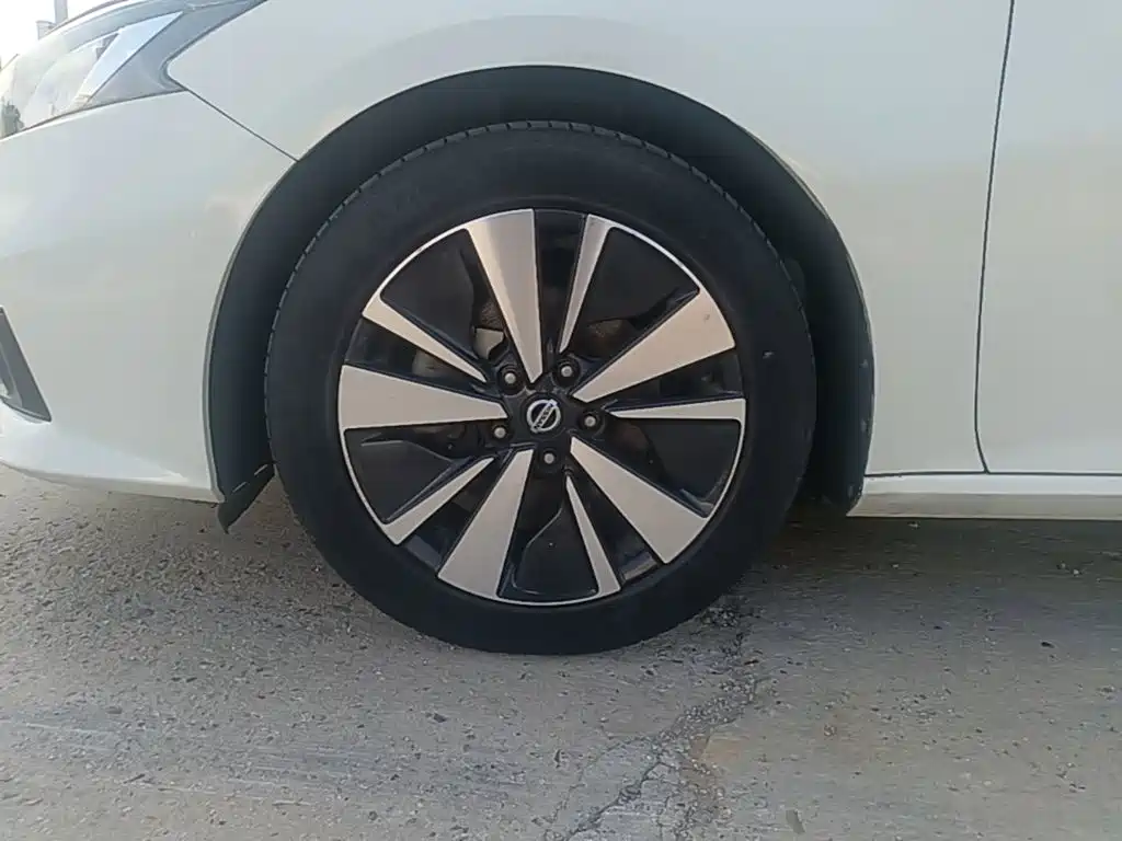 Nissan Teana — миниатюра 23