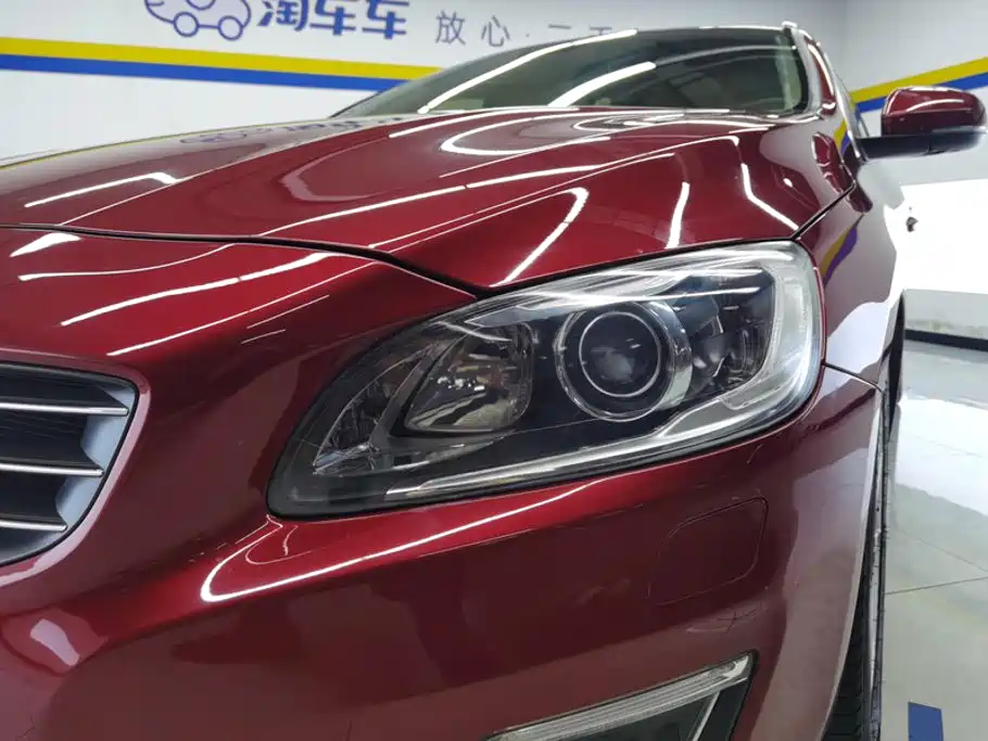 Volvo V60 — миниатюра 5