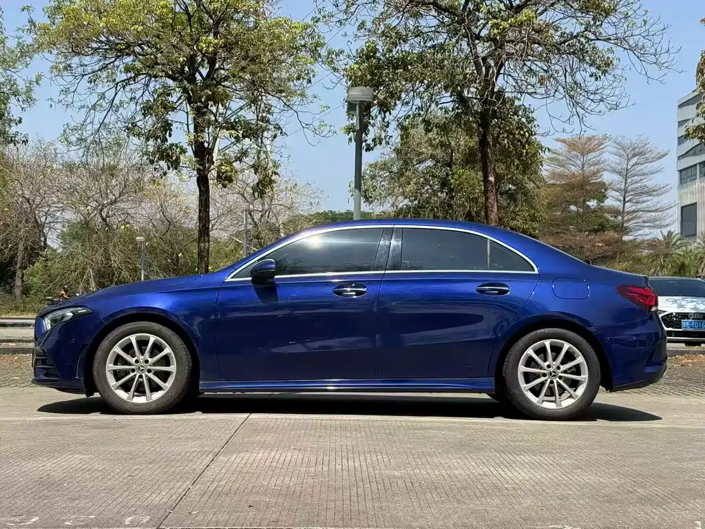 Mercedes-Benz A-Class — миниатюра 4