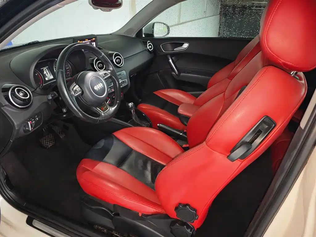 Audi A1 2012 1.4 TFSI Ego