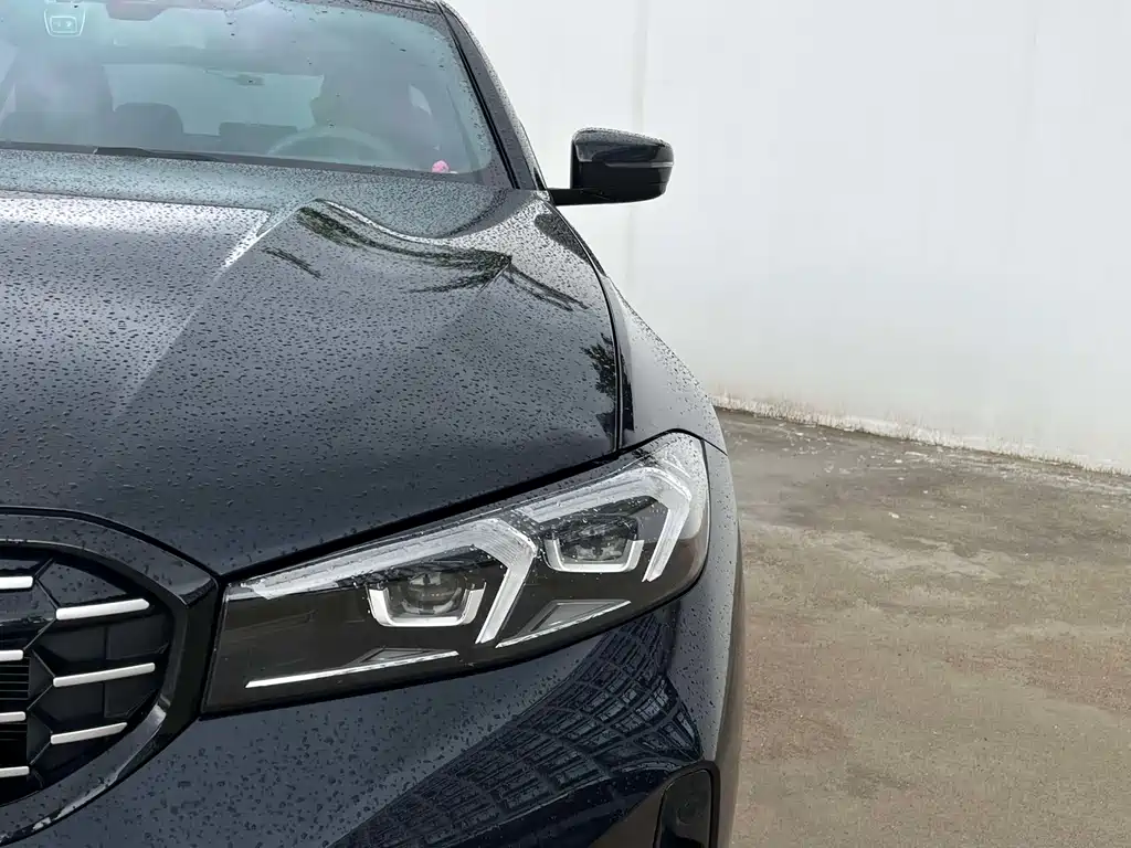 BMW 3 Series — миниатюра 12