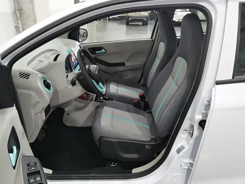 JMEV Yizhi EV2 — миниатюра 10