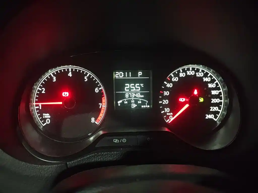 Volkswagen Polo — миниатюра 12