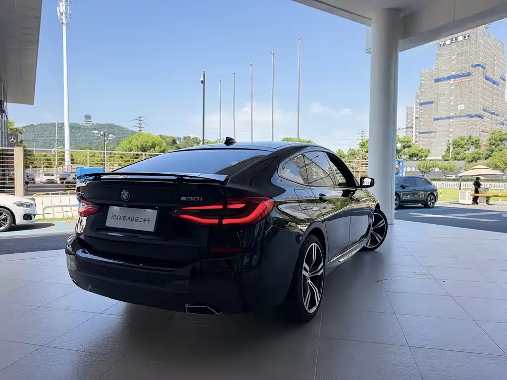 BMW 6 Series GT — миниатюра 5