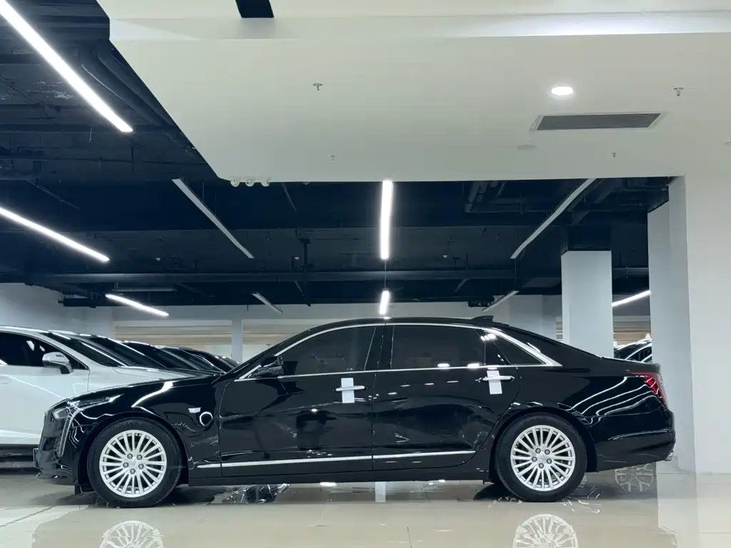 Cadillac CT6 — миниатюра 3