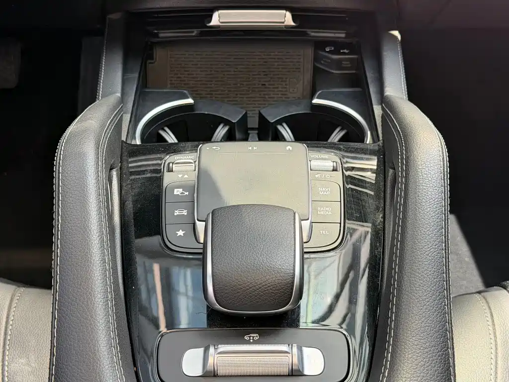 Mercedes-Benz GLE Coupe — миниатюра 10