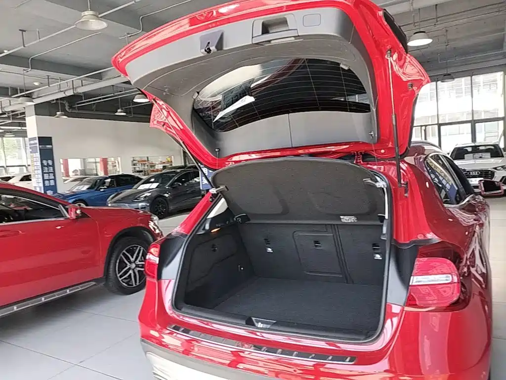 Mercedes-Benz GLA — миниатюра 19