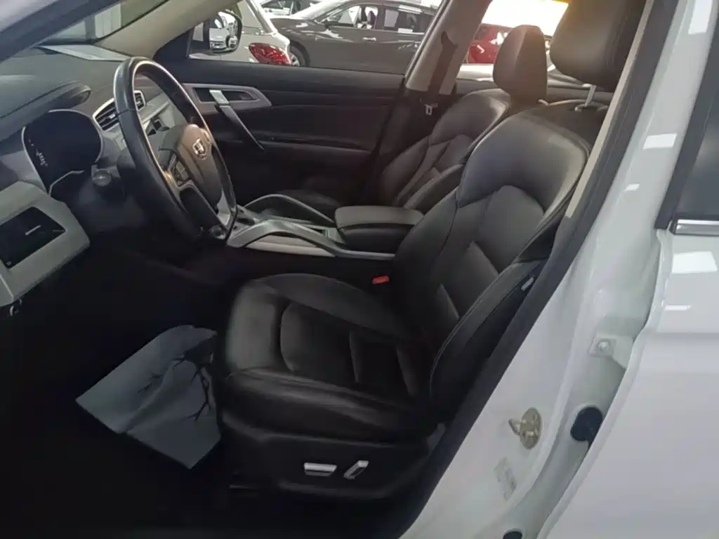 Geely Boyue — миниатюра 15