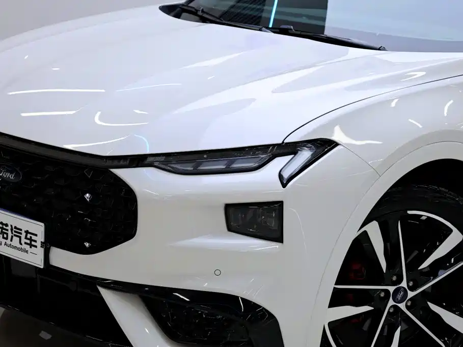 Ford Evos — миниатюра 10