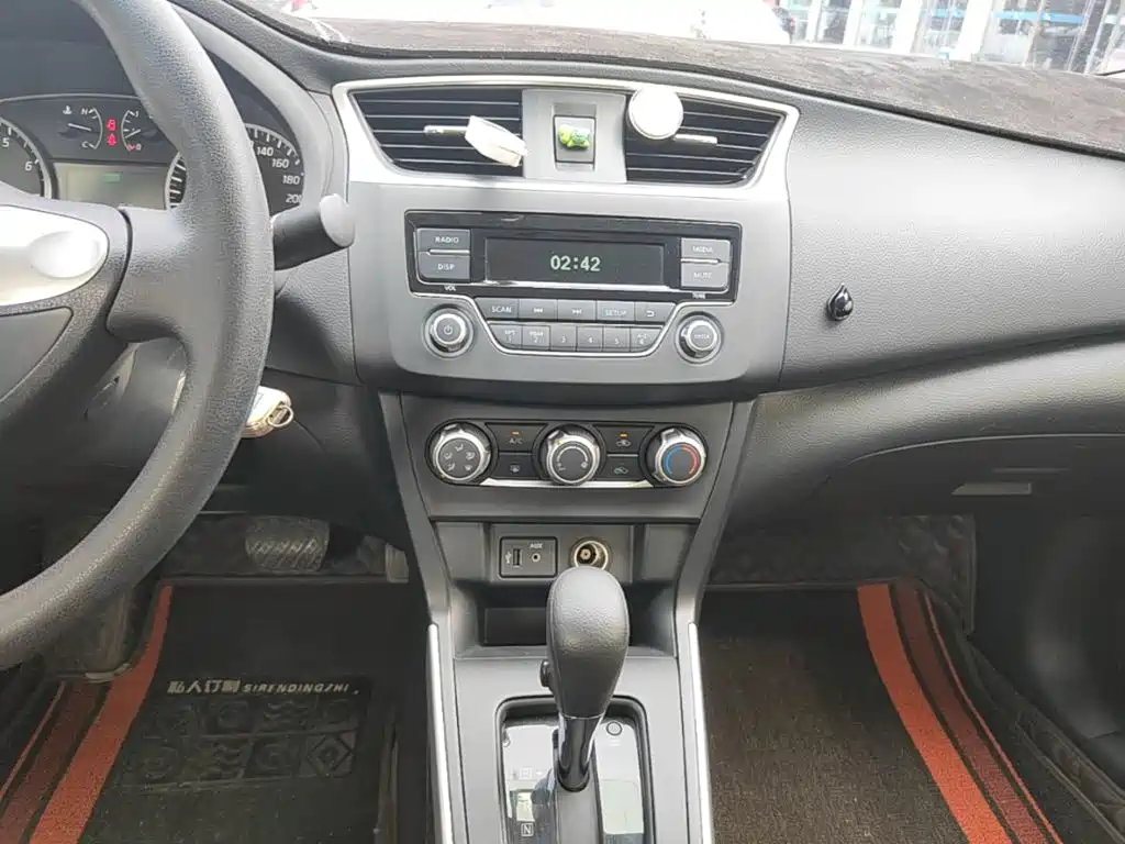 Nissan Sylphy — миниатюра 13