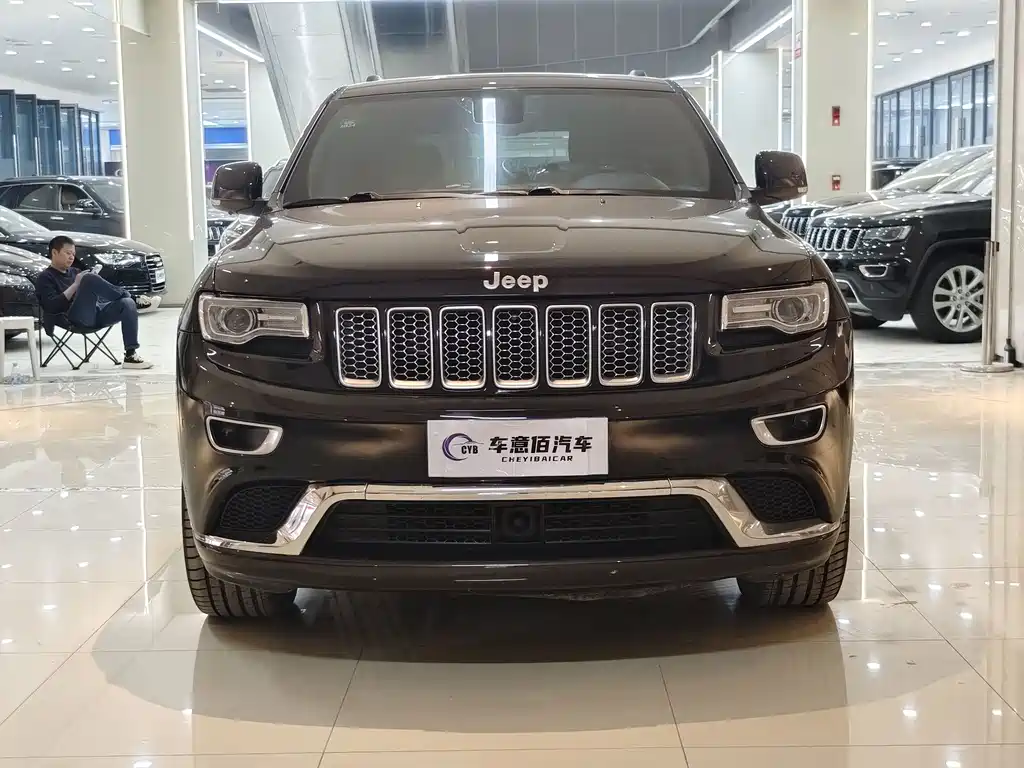 Jeep Grand Cherokee (Import) — миниатюра 2