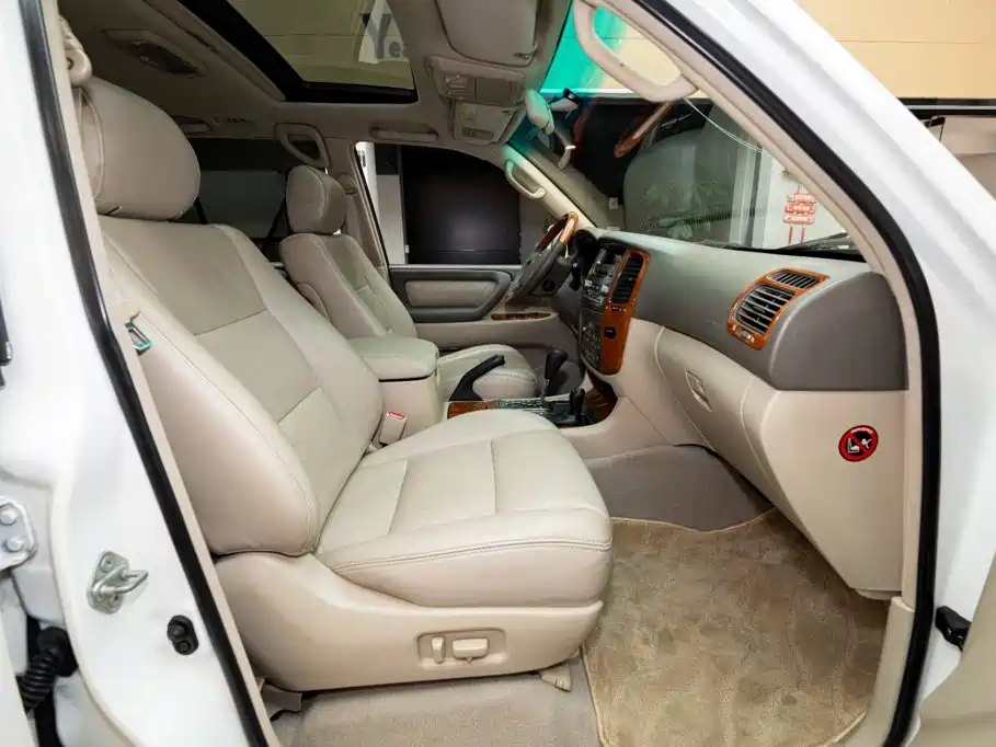 Toyota Land Cruiser — миниатюра 8