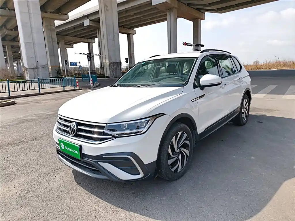 Volkswagen Tiguan L 2022