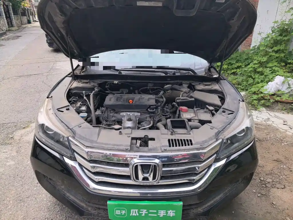 Honda Accord — миниатюра 16
