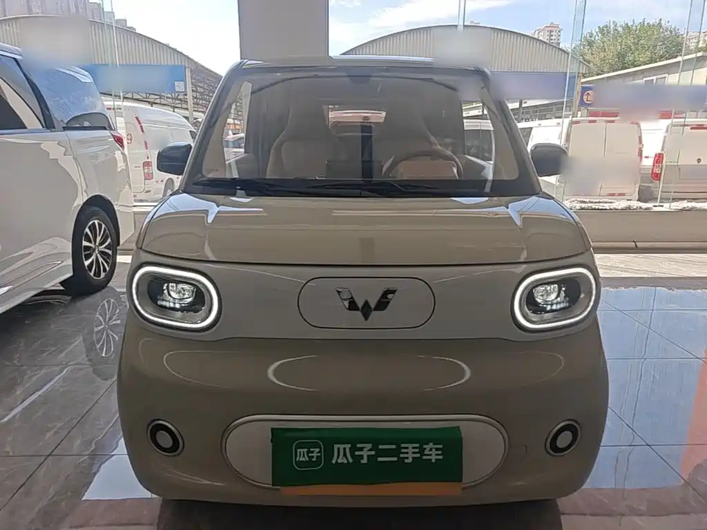 Wuling MINIEV — миниатюра 3
