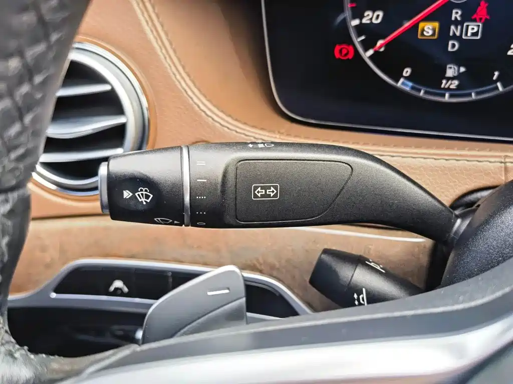 Mercedes-Benz S-Class — миниатюра 35