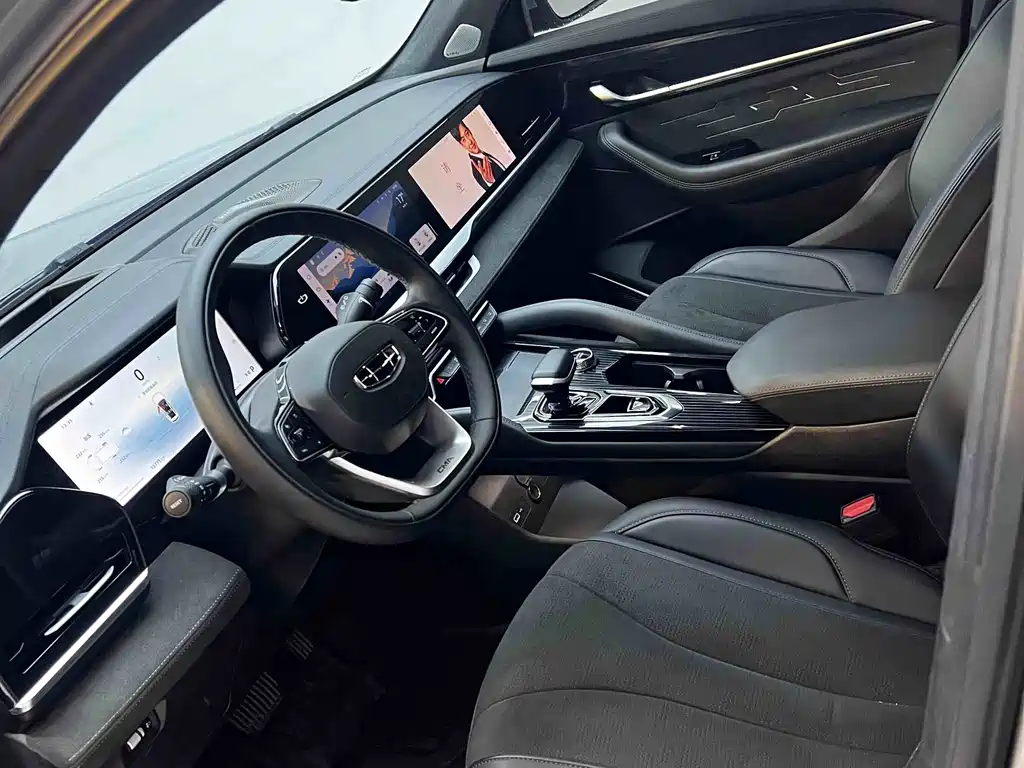 Geely Xingyue L — миниатюра 7