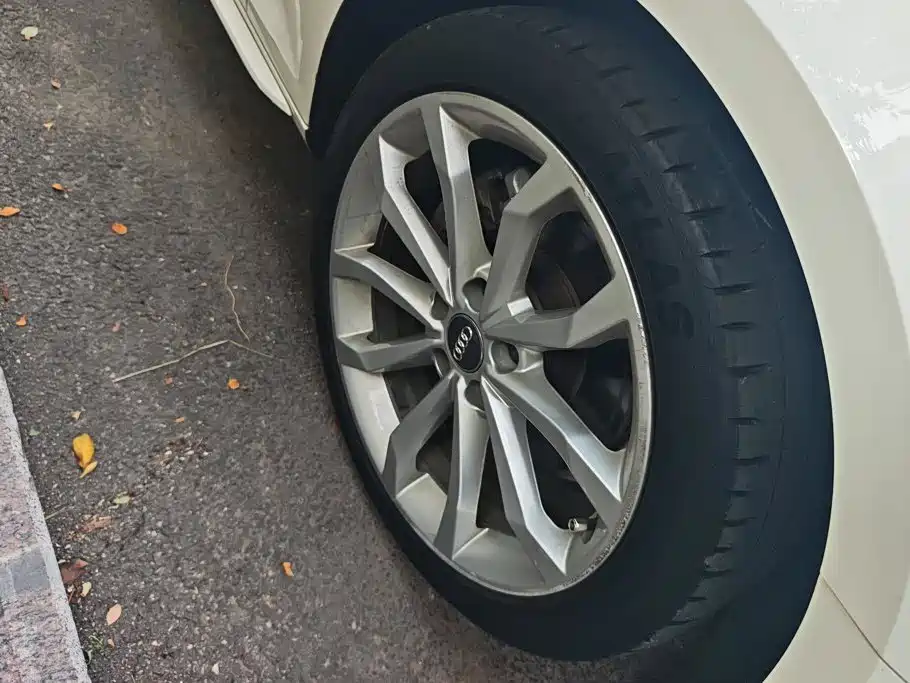 Audi A4L — миниатюра 6