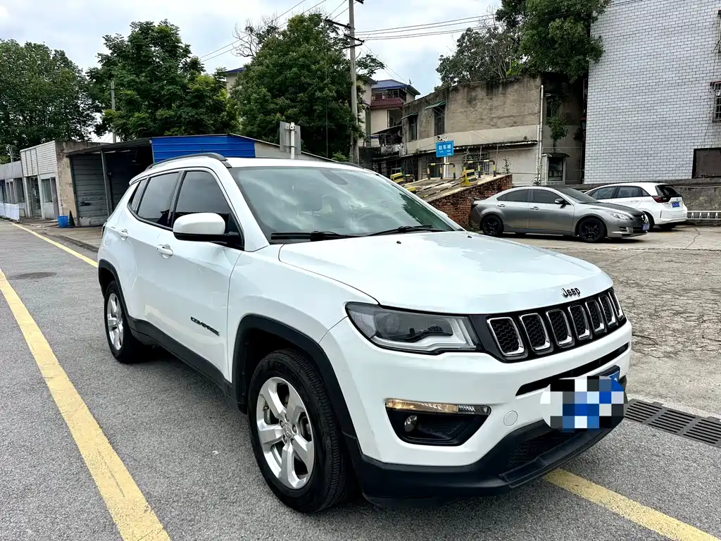 Jeep Compass — миниатюра 2