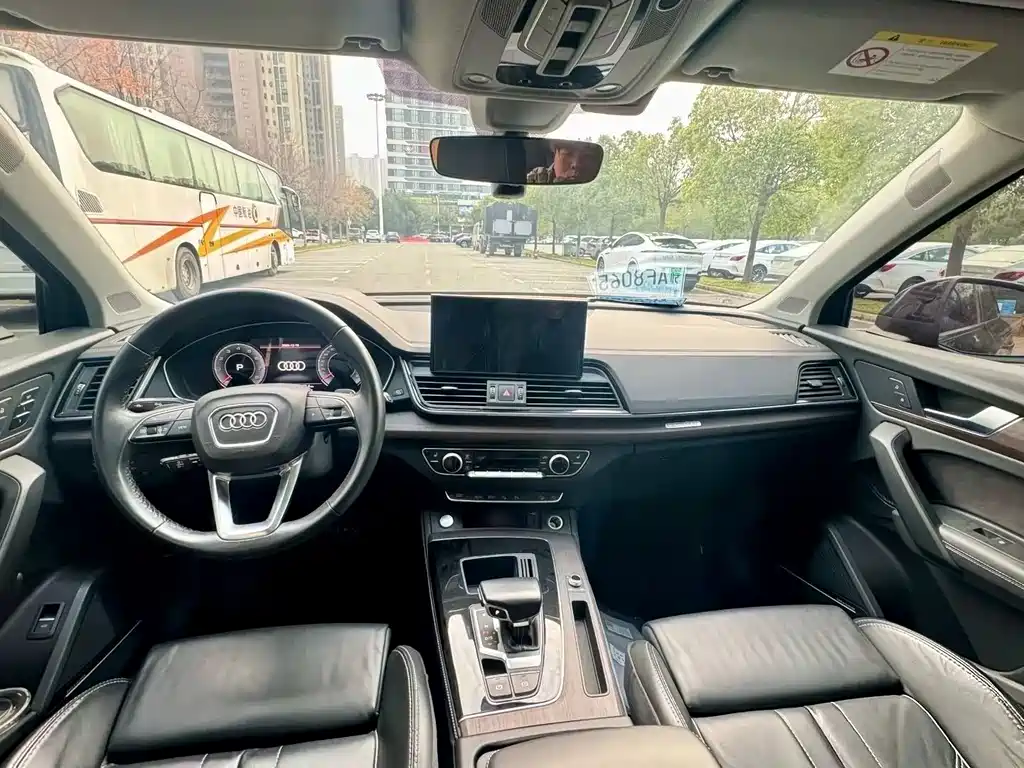 Audi Q5L — миниатюра 6