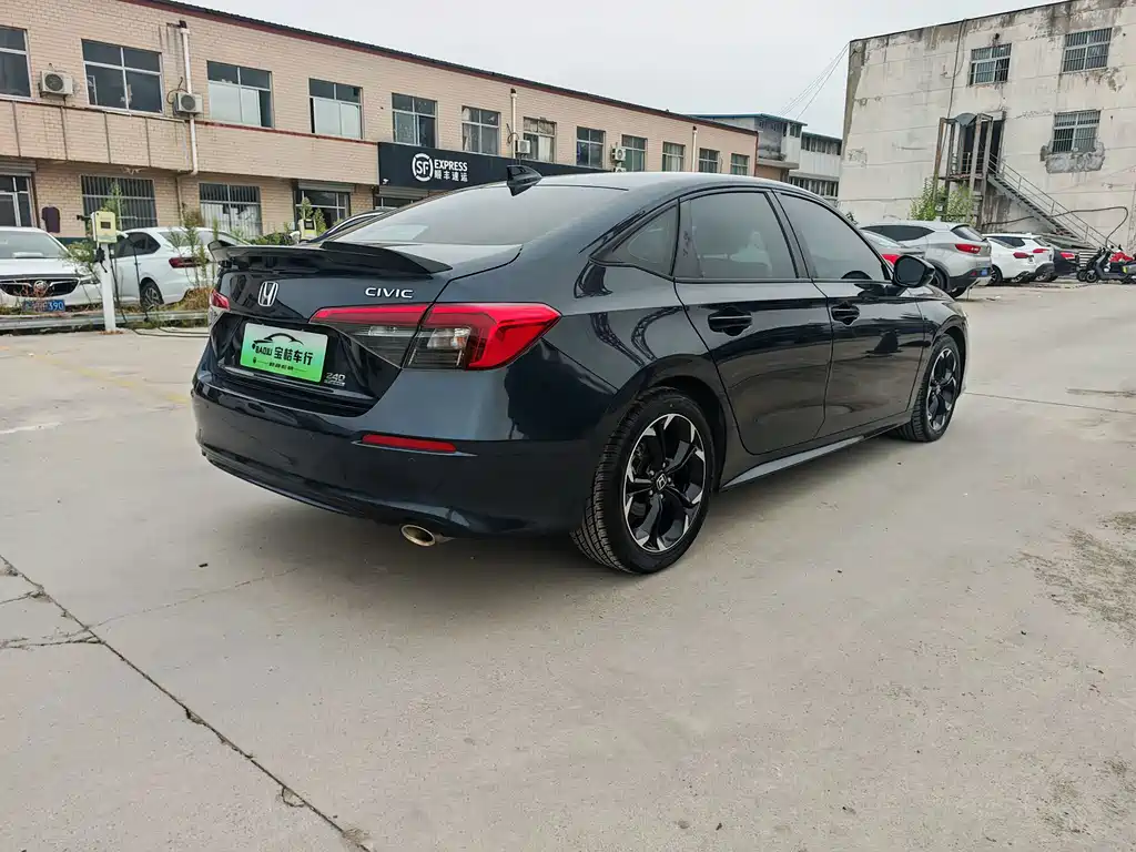 Honda Civic — миниатюра 5