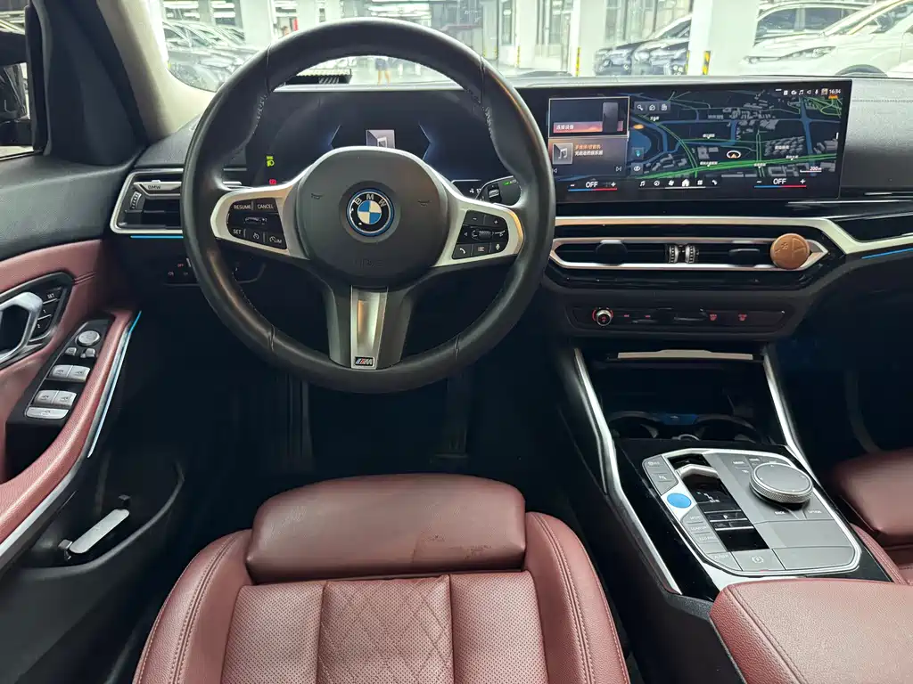 BMW i3 — миниатюра 9