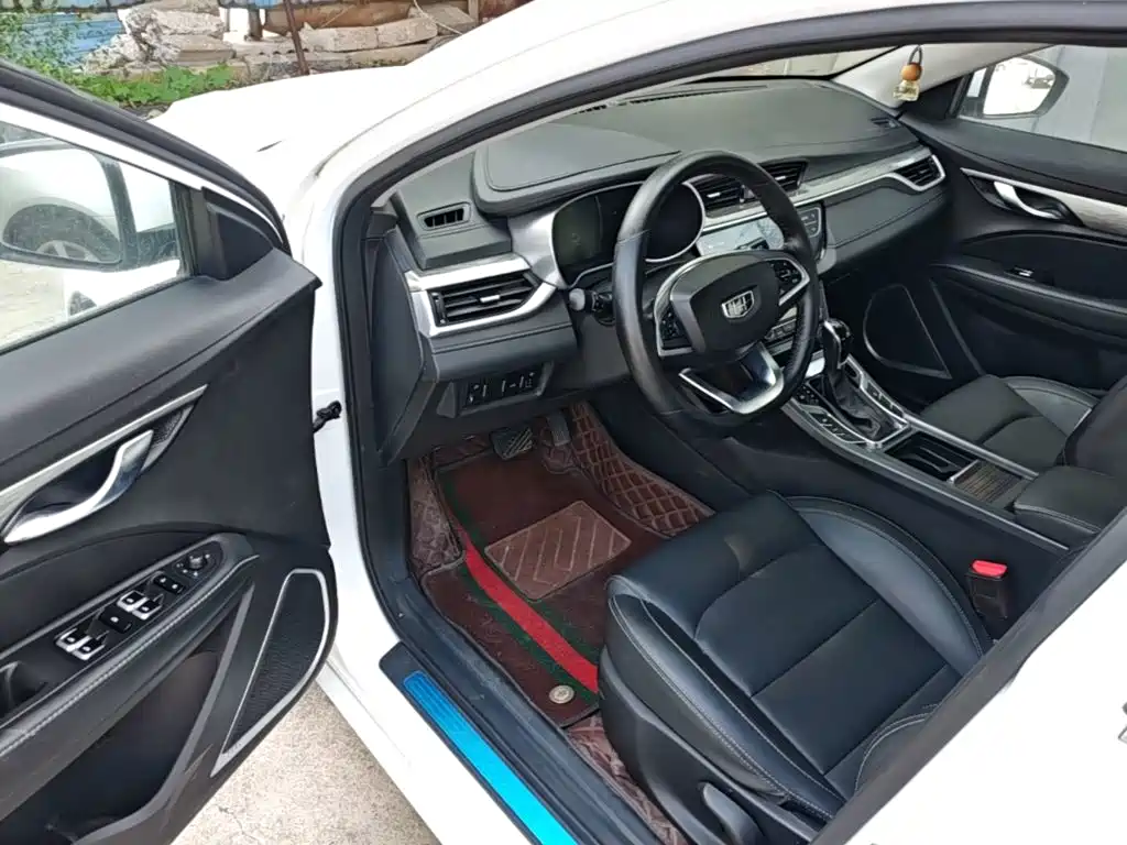 Geely Emgrand — миниатюра 16