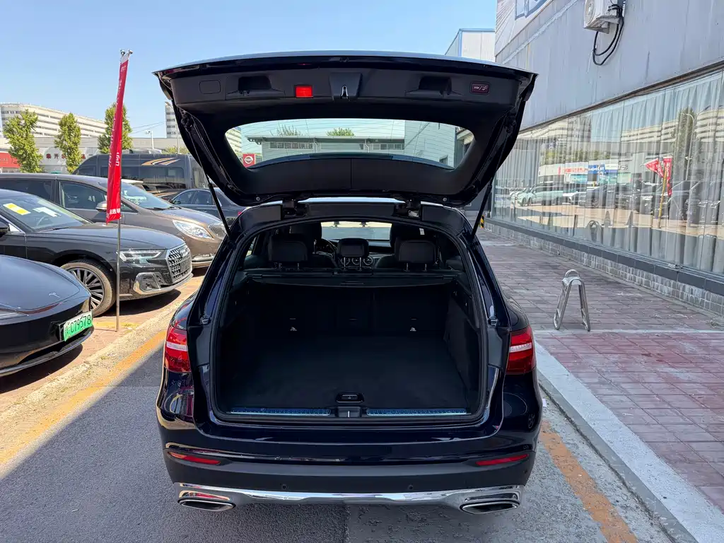 Mercedes-Benz GLC — миниатюра 18
