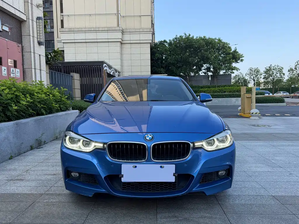 BMW 3 Series — миниатюра 2
