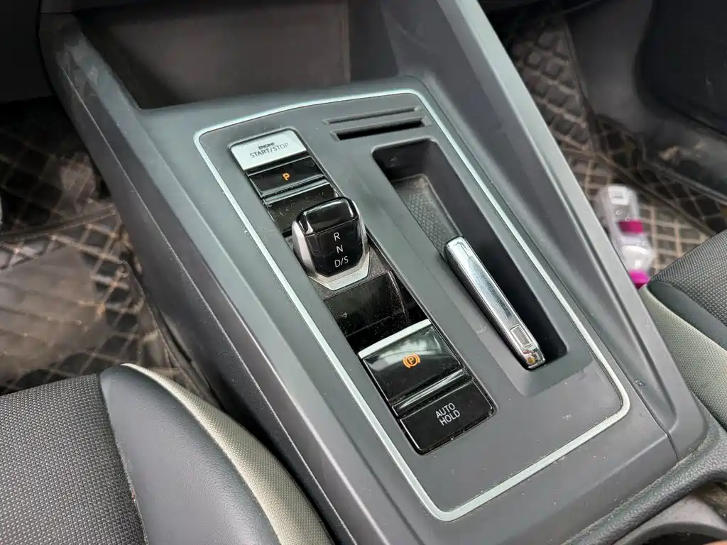 Volkswagen Golf — миниатюра 9