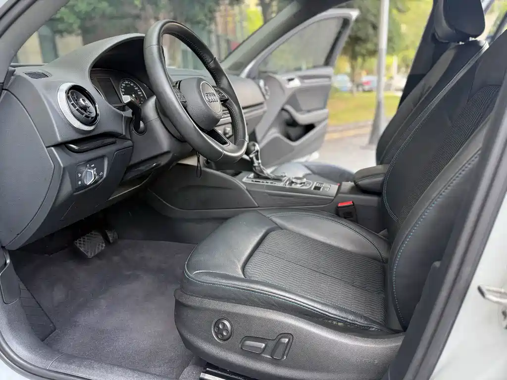 Audi A3 — миниатюра 4