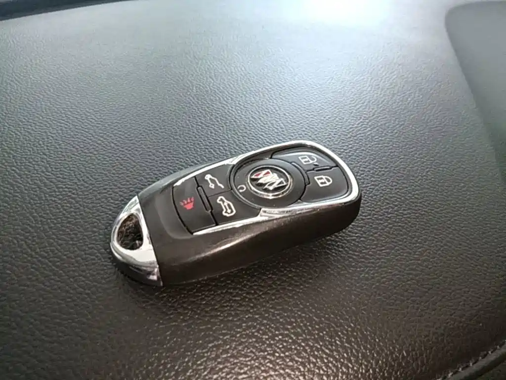 Buick GL8 — миниатюра 9