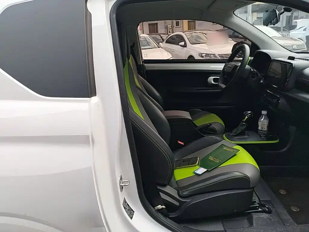 Roewe Clever — миниатюра 25