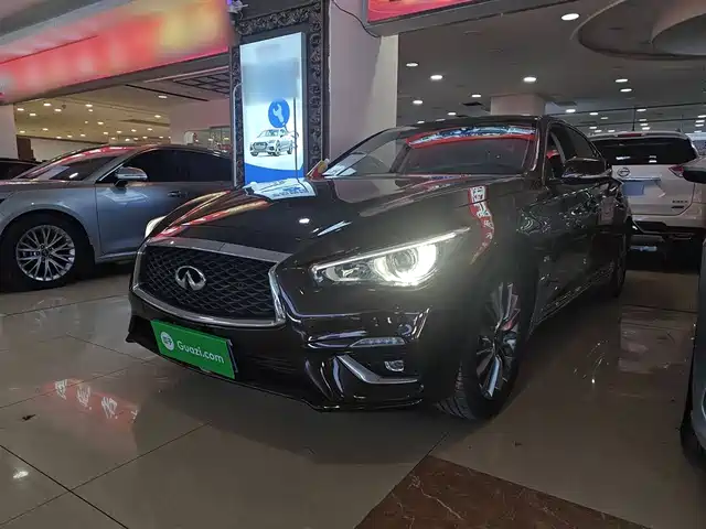 INFINITI  Q50L 2018