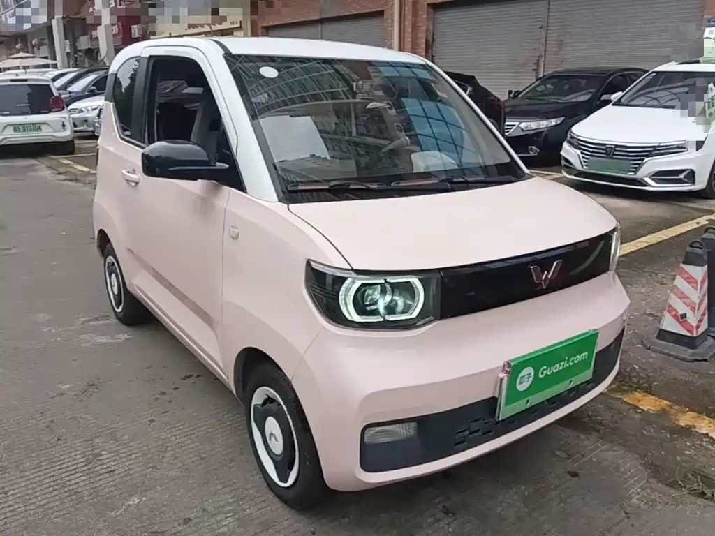 Wuling MINIEV — миниатюра 4