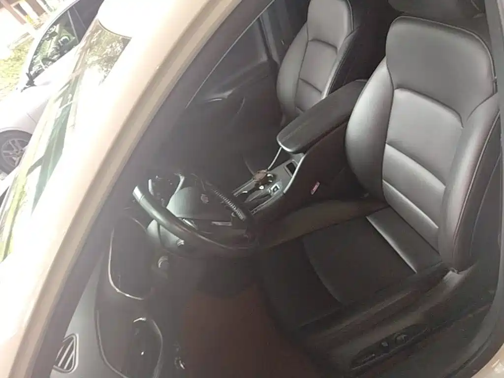 Chevrolet Malibu XL — миниатюра 15
