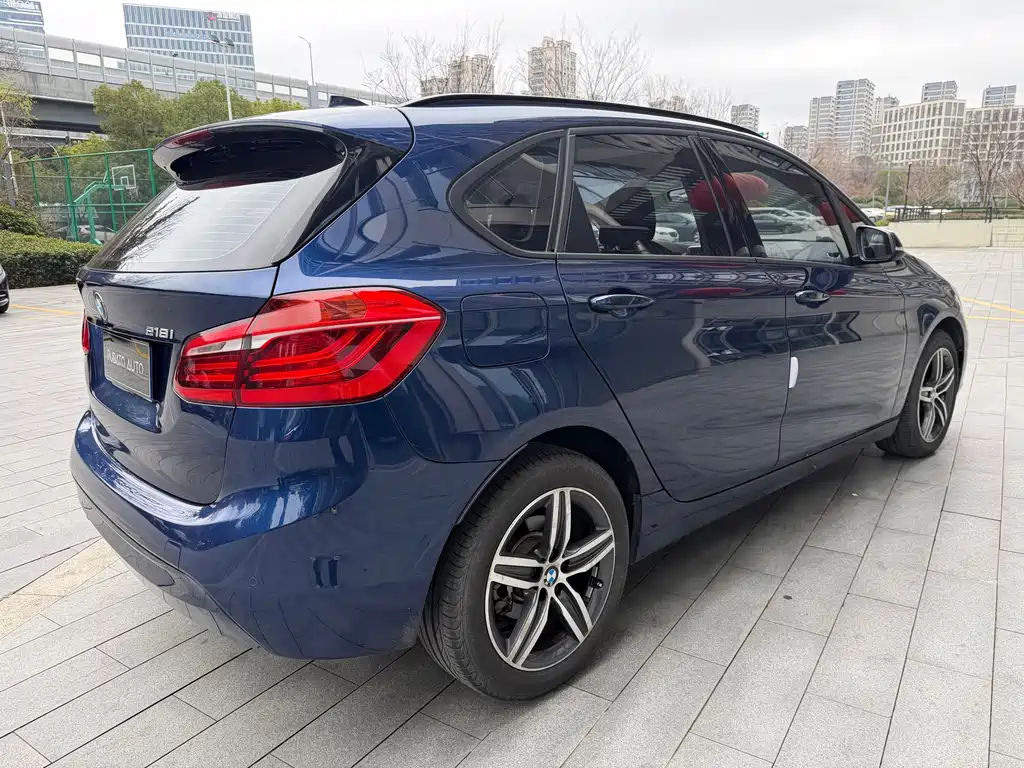 BMW 2 SERIES STATION WAGON