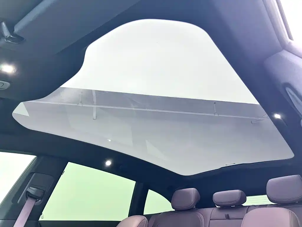 NIO ET5T — миниатюра 14