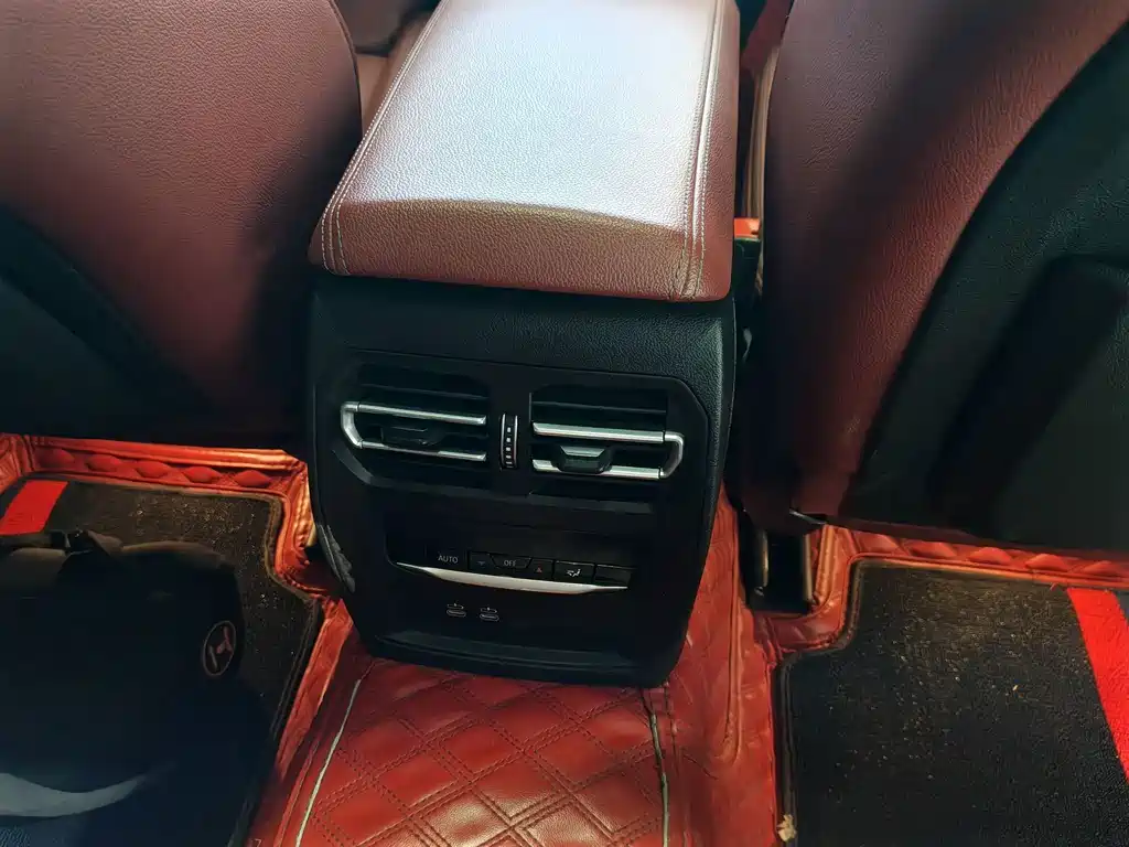 BMW 3 Series — миниатюра 11