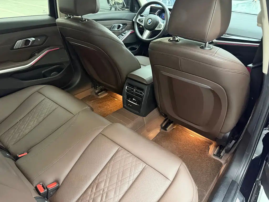 BMW 3 Series — миниатюра 10