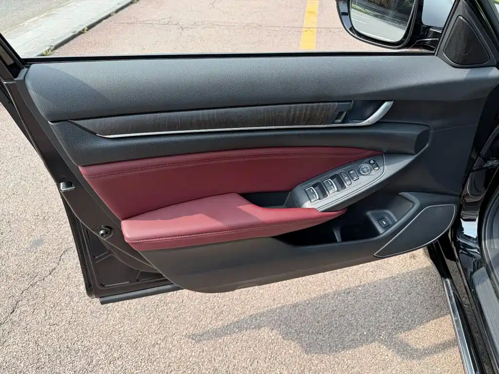Honda Inspire — миниатюра 6